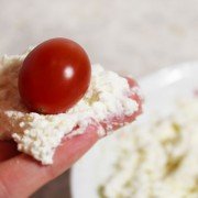 Сырная закуска с помидорами черри - шаг 4